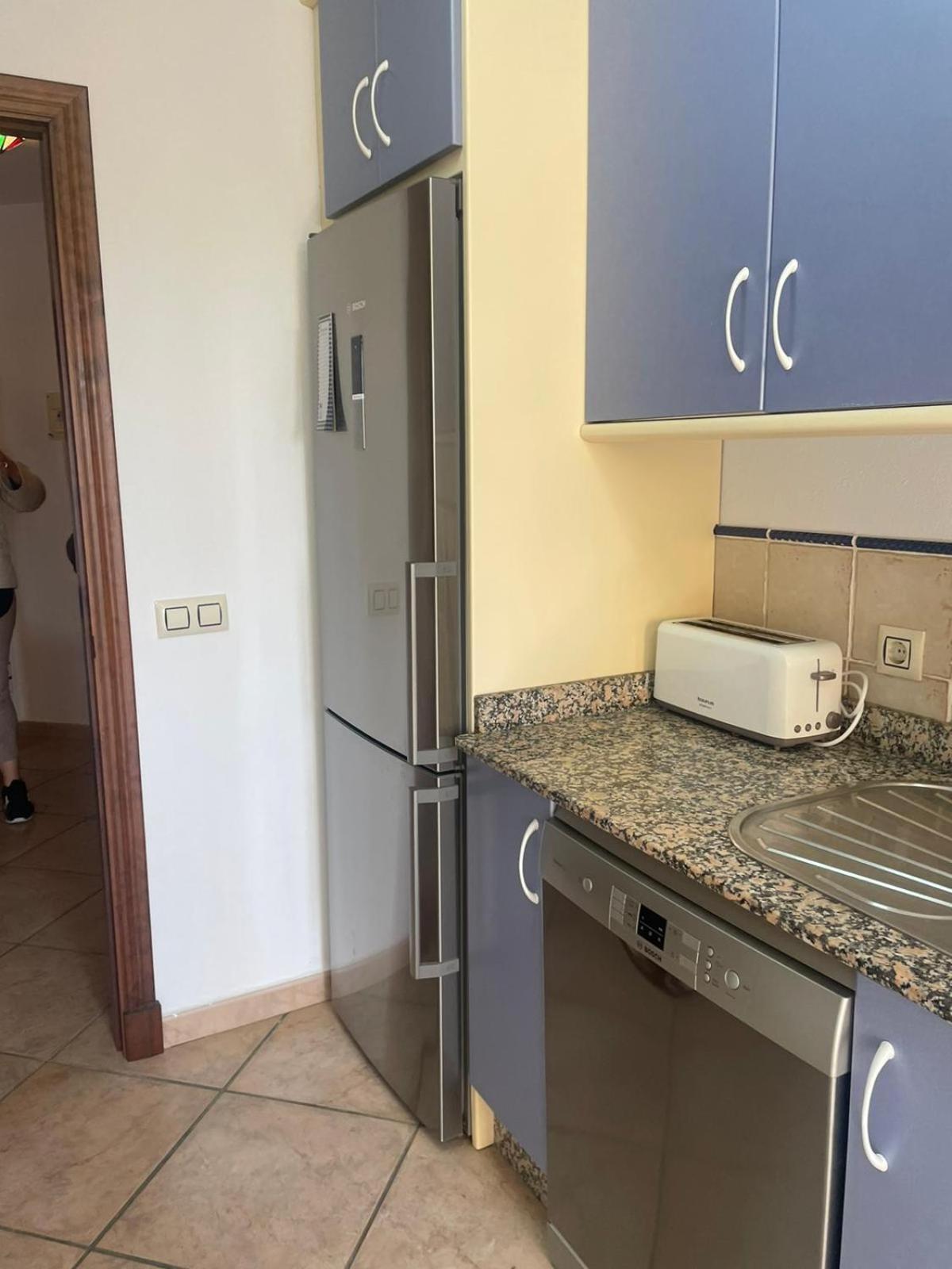 Frontal En Jardines De Zahara 3 Dorm Y 2 Banos Appartement